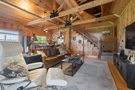 Country Home for Sale in Lewis County, Tennessee - image 15