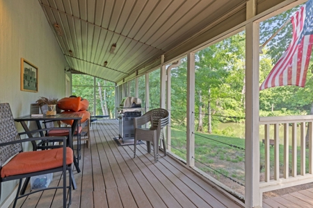 Country Home for Sale in Lewis County, Tennessee - image 11