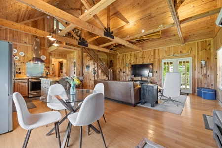 Country Home for Sale in Lewis County, Tennessee - image 16