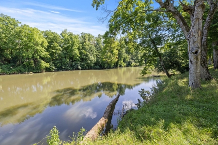 Country Home for Sale in Lewis County, Tennessee - image 39