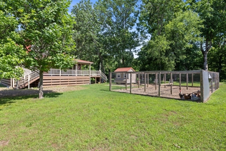 Country Home for Sale in Lewis County, Tennessee - image 36