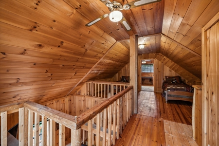 Cabin for Sale in Tellico Plains, TN - image 28