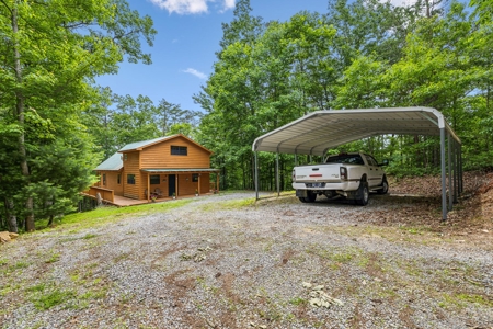 Cabin for Sale in Tellico Plains, TN - image 8