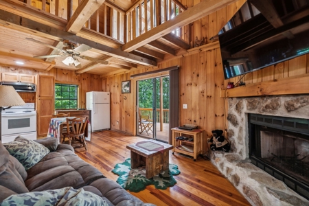 Cabin for Sale in Tellico Plains, TN - image 17