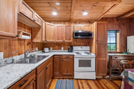 Cabin for Sale in Tellico Plains, TN - image 18
