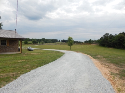 Charming Tennessee Country Home on 28.73 Acres! - image 32