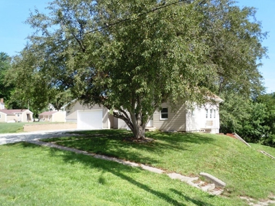Home For Sale In Logan Iowa - image 19