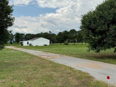 Country Home For Sale in Bay, Arkansas - image 2