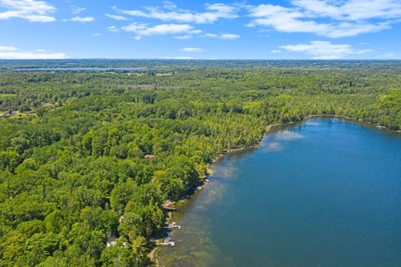 Quintessential Michigan lake cottage with acreage - image 2