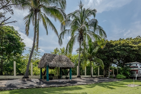 Oceanfront 3bed Villa with Pool in Costa Esmeralda - image 36
