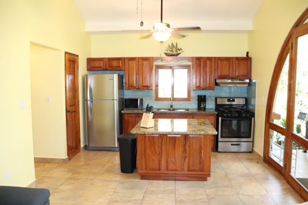 Oceanfront 3bed Villa with Pool in Costa Esmeralda - image 7