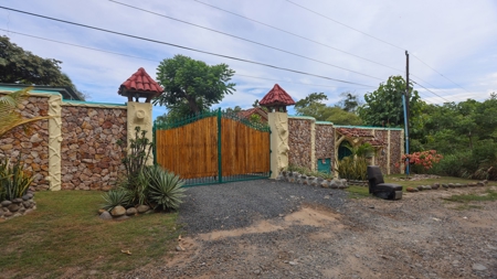 Oceanfront 3bed Villa with Pool in Costa Esmeralda - image 21