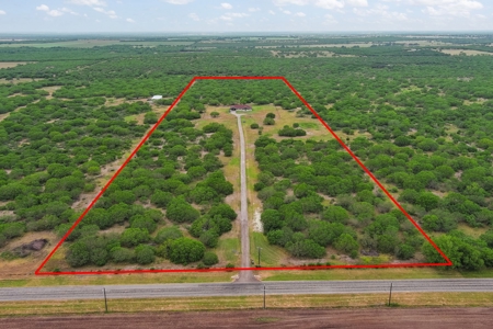 Gorgeous Custom Home on 30 Acres, George West, Tx!! - image 12