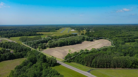 Hobby Farm for Sale Near TN River w/ Shop & Ponds in Camden - image 4