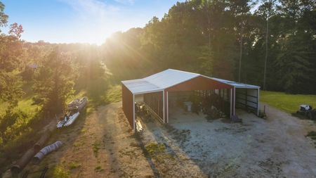 Hobby Farm for Sale Near TN River w/ Shop & Ponds in Camden - image 35
