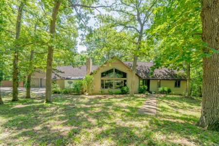 Country Home and Land for Sale in Vienna, MO - image 44