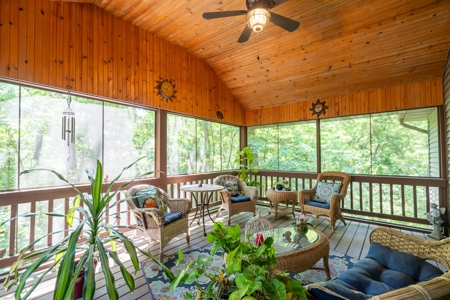 Country Home and Land for Sale in Vienna, MO - image 30