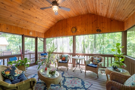 Country Home and Land for Sale in Vienna, MO - image 28