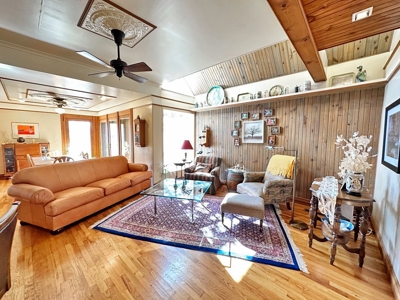 Charming Modern Farmhouse on 24 Acres for Sale, Vernon Co MO - image 5