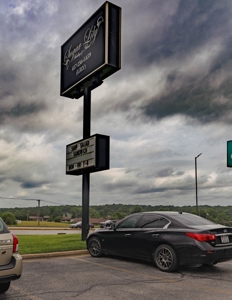 Successful Bakery and Catering Business in West Plains MO - image 2