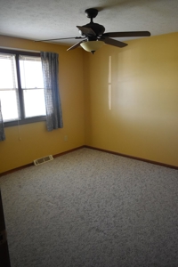 Move in ready with incredible view! - image 7