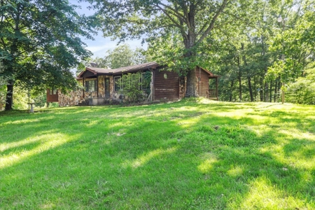 Charming Ranch Style Home on 6.62 Acres Howell County MO - image 4