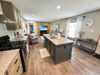 Country Home on 5 Acres in High Springs, FL - image 11