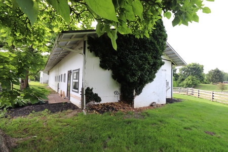 Horse Farm Equestrian Property Delaware County Land For Sale - image 11