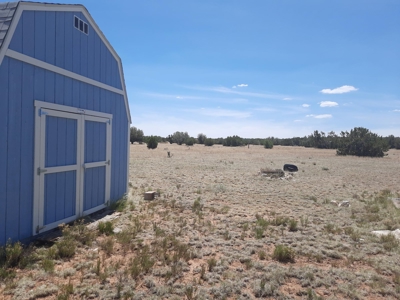 Rural off grid Northern AZ Property - image 6