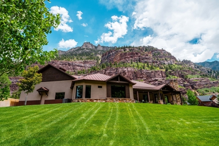 Luxury Riverfront Home For Sale - image 19