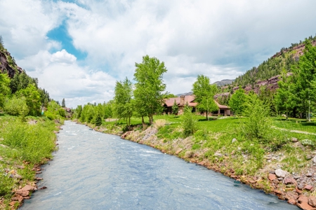 Luxury Riverfront Home For Sale - image 38