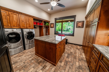 Luxury Riverfront Home For Sale - image 10