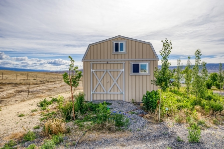 Home on acreage in Colorado, w/ Irrigation and Outbuildings - image 23