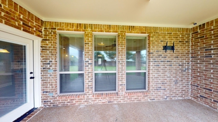 Your Dream Home Awaits in China Spring,Tx! - image 31