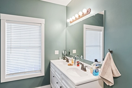 Hamilton Mo Country Estate For Sale - image 18