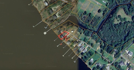 Waterfront Cottage with New Pier in Sought-After River Acres - image 16