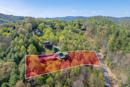 Mountain Home for Sale in Sugar Grove NC - image 13