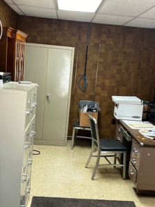 Commercial Building With Office Space - image 21