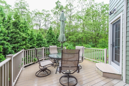 Custom Country Home with Acreage in Waupaca, WI - image 31