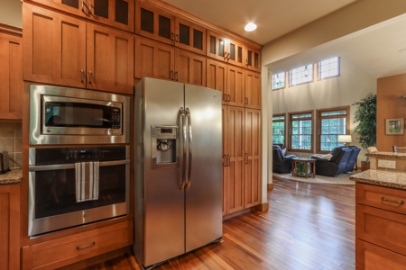 Custom Country Home with Acreage in Waupaca, WI - image 21