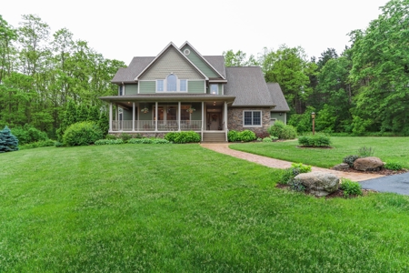 Custom Country Home with Acreage in Waupaca, WI - image 28