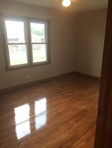 3 Bed, 2 Bath, Home in Town, Full Basement, Garage - image 10