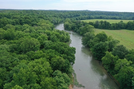 Off Grid Buffalo River Front Cabin & 18.66 Acres $345,900 - image 43