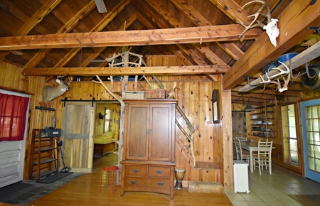 Off Grid Buffalo River Front Cabin & 18.66 Acres $345,900 - image 11
