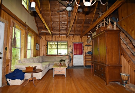 Off Grid Buffalo River Front Cabin & 18.66 Acres $345,900 - image 12
