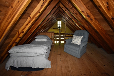 Off Grid Buffalo River Front Cabin & 18.66 Acres $345,900 - image 22