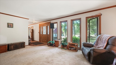 Stunning 4-Bedroom Cedar-Sided Home in Scenic Jackson County - image 16