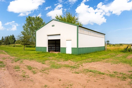 Newly Updated Country Home on 10 Acres For Sale in Askov MN - image 19