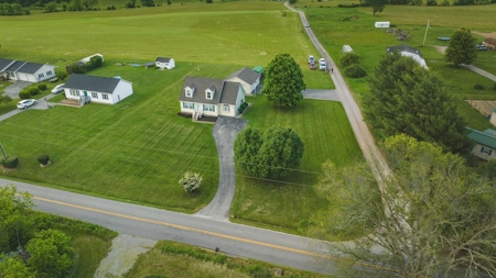 Cape Cod Home for Sale in Riner VA - image 41