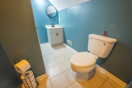 Cape Cod Home for Sale in Riner VA - image 32